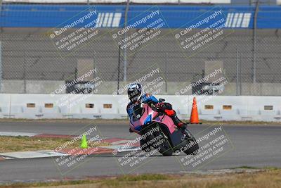 media/Nov-26-2022-Fastrack Riders (Sat) [[b001e85eef]]/Level 1/Session 3 Outside Turn 9/